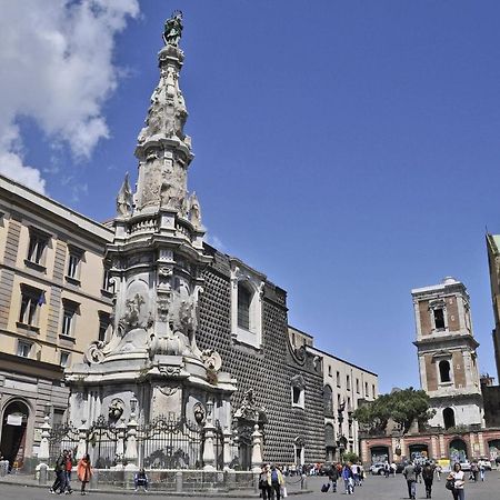 Casetta Soriano - Piazza Dante ナポリ エクステリア 写真